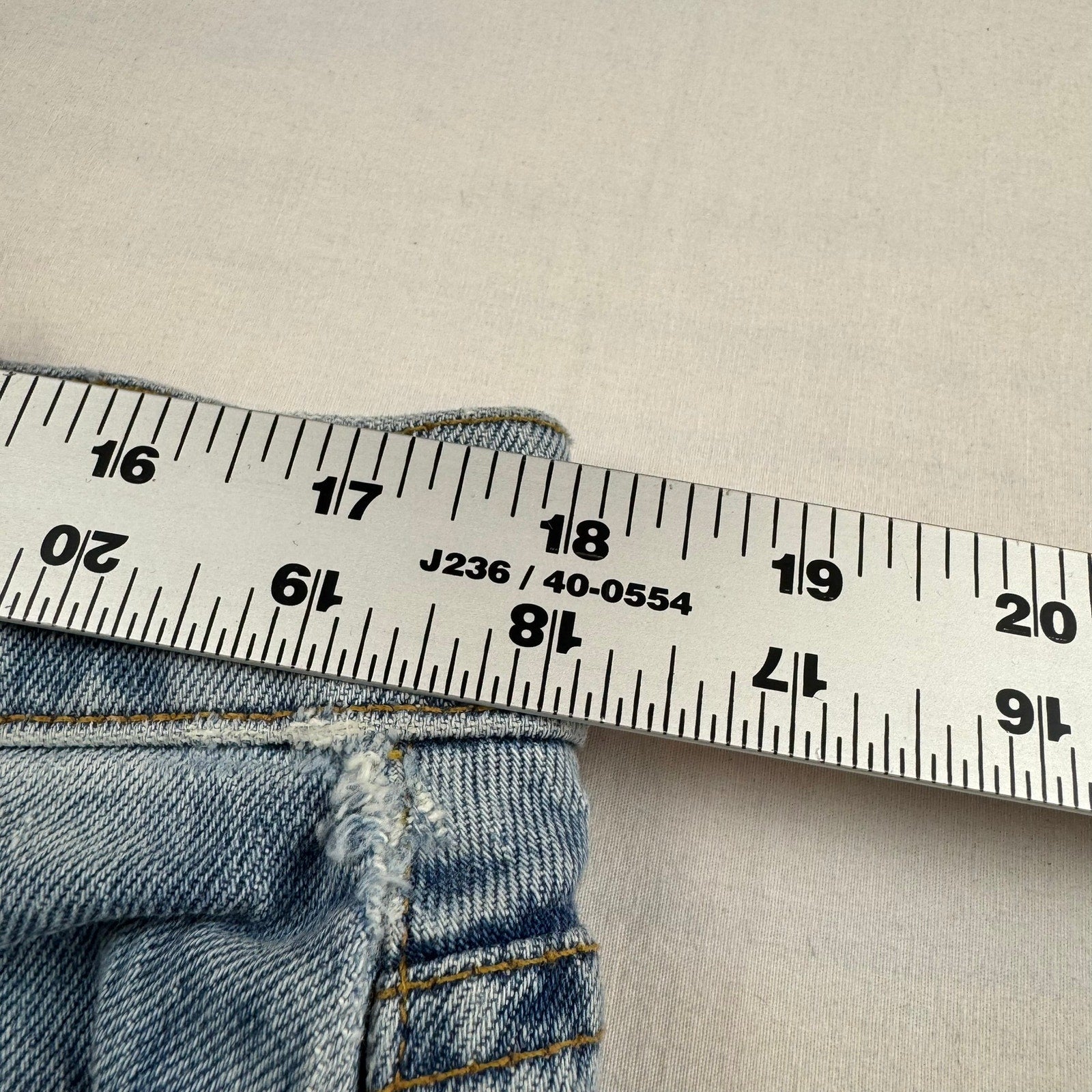Frame Denim Jean Shorts - Size 36 - Excellent Condition