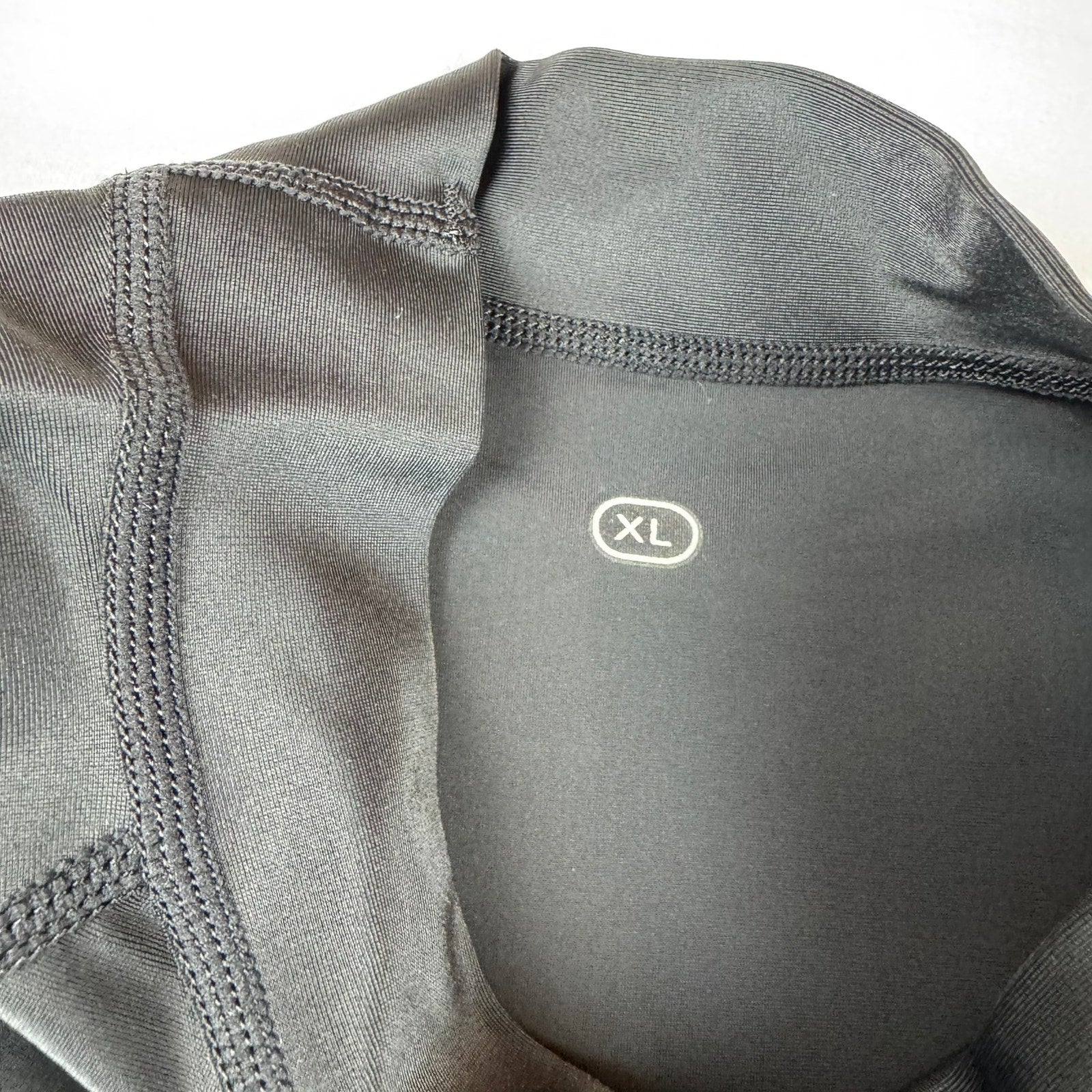 XS Scuba Rashguard - New With Tags - Size XL