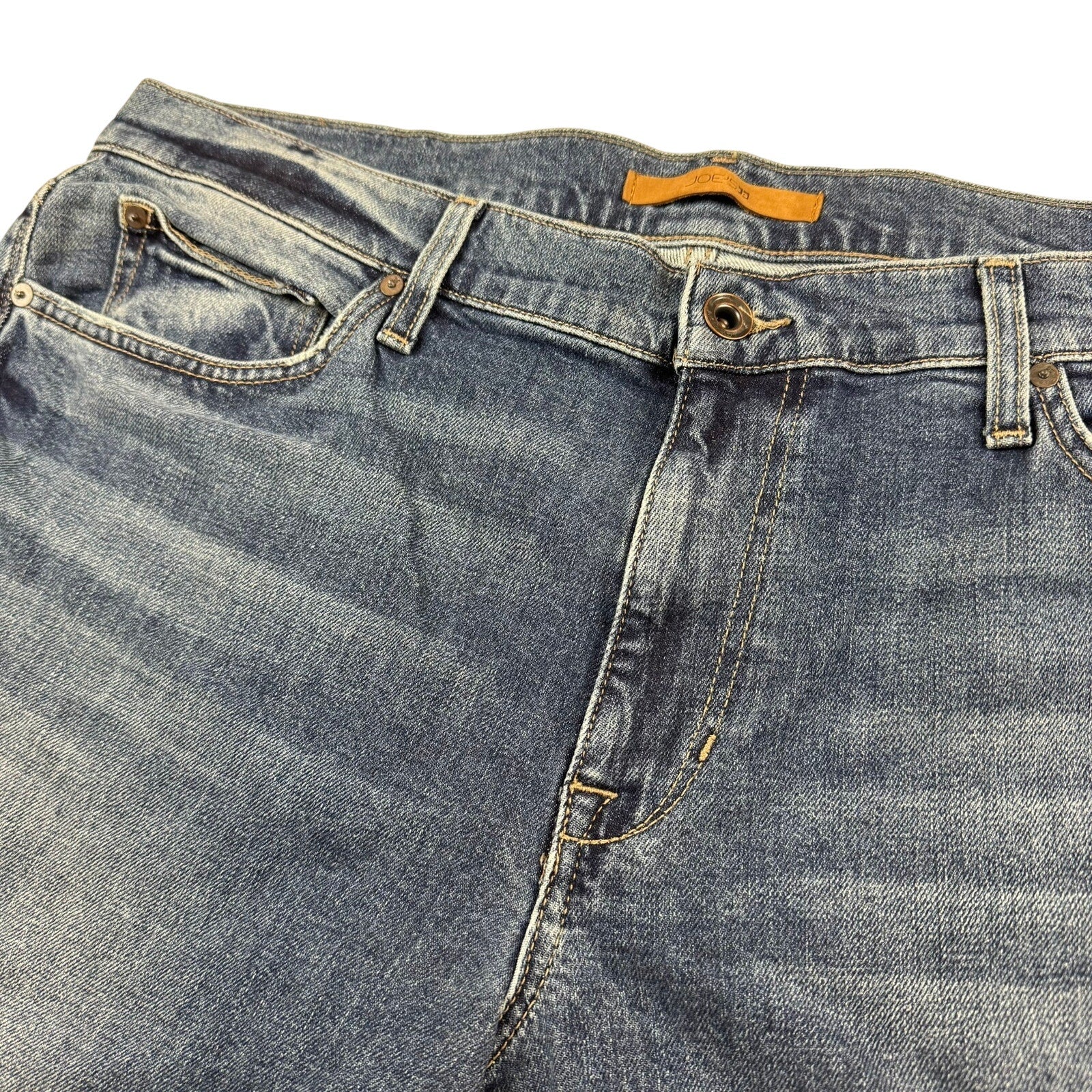 Joe's Jeans Brixton Straight Narrow - Size 38 x 34