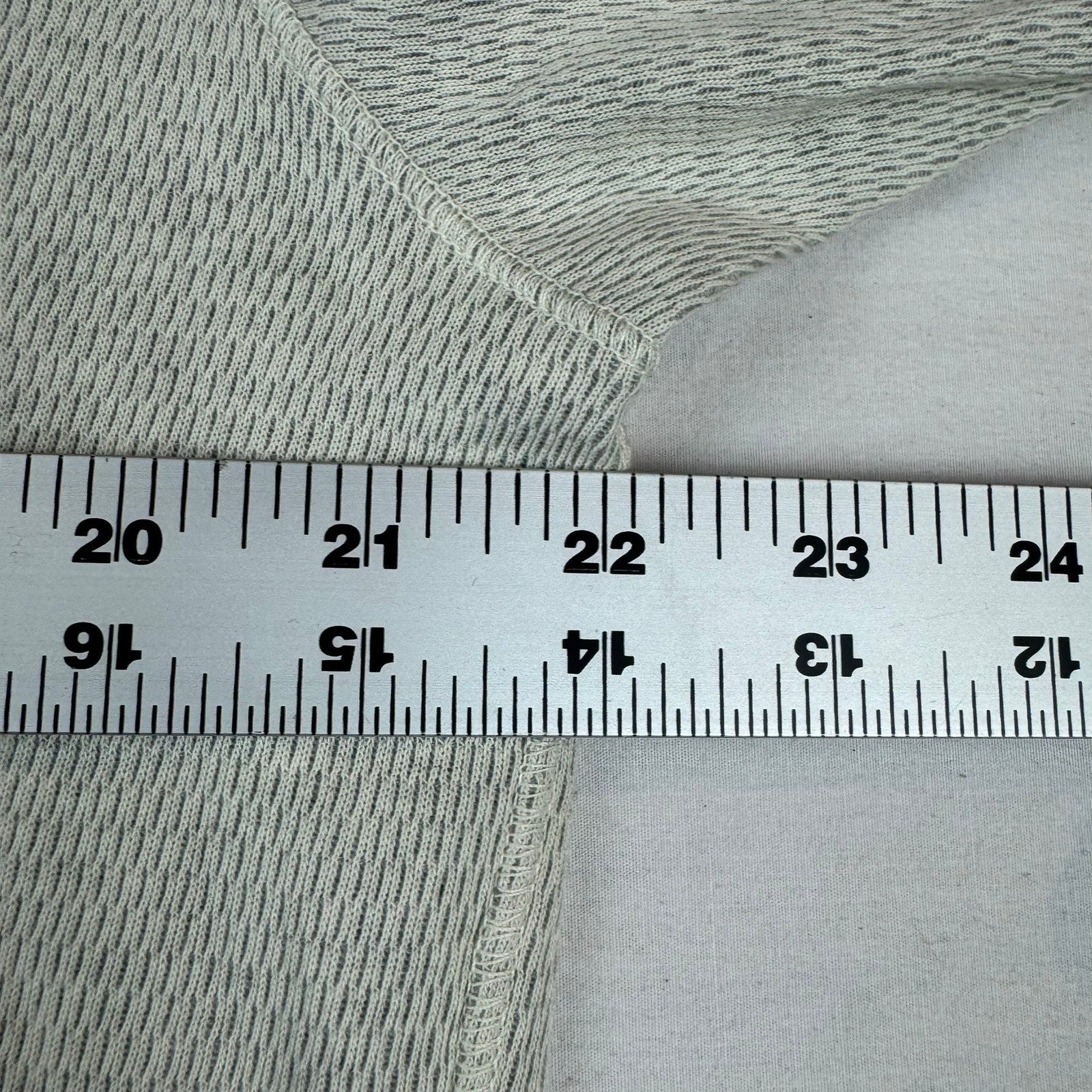 AG Lightweight Thermal Shirt - Men's XL - New with Tags