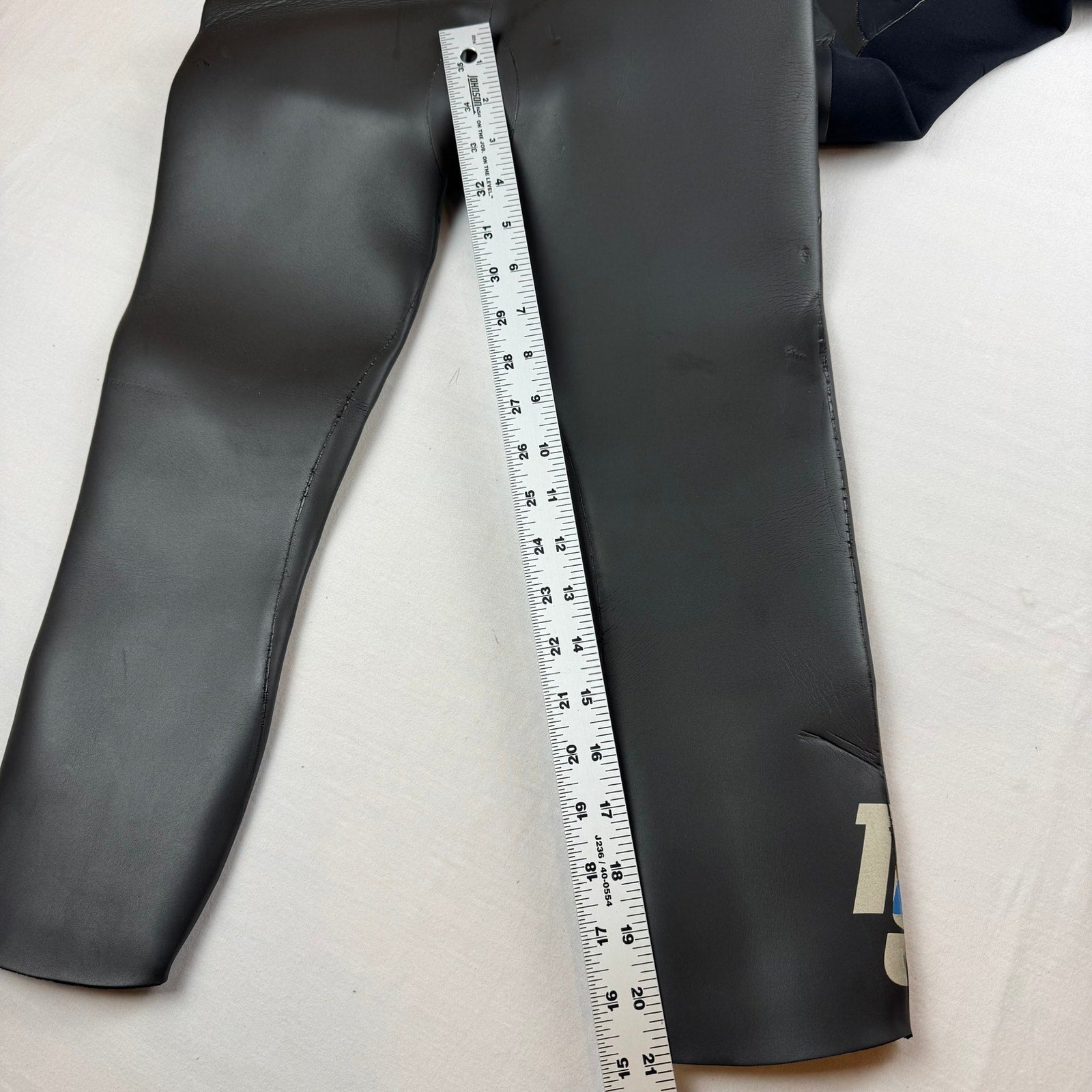 Neosport 5/3MM Triathlon Wetsuit - Men's XS