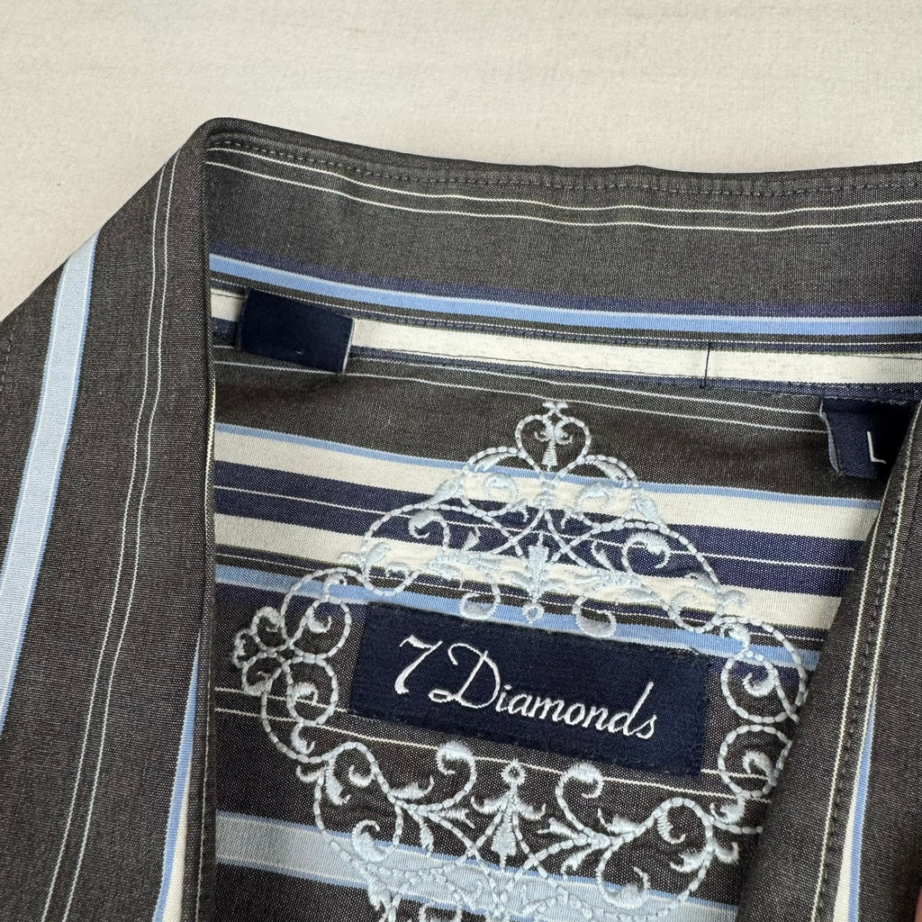7 Diamonds Button Down Shirt - Size Large - Great Condition