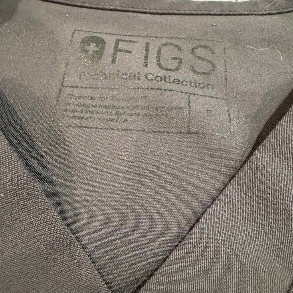 FIGS Scrub Top