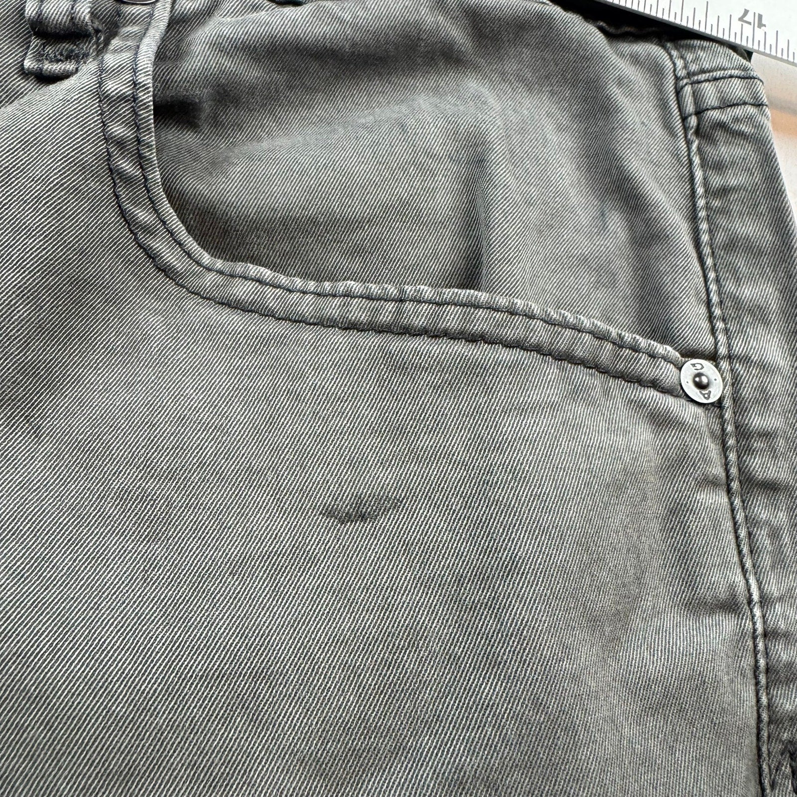 AG Adriano Goldschmied Matchbox Slim Straight Jeans 38x33
