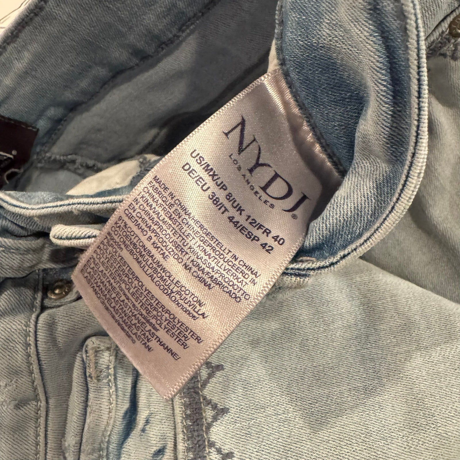 NYDJ AMI Skinny Ankle Jeans - Size 8 - Excellent Condition