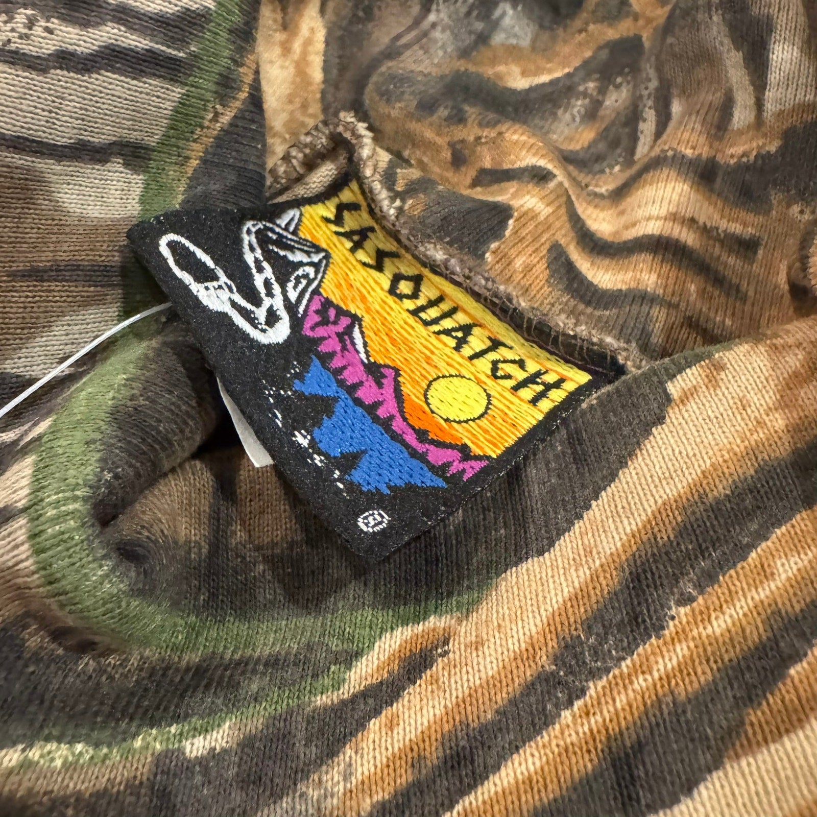 Vintage Sasquatch Mossy Oak Camo Turtleneck - Size XL