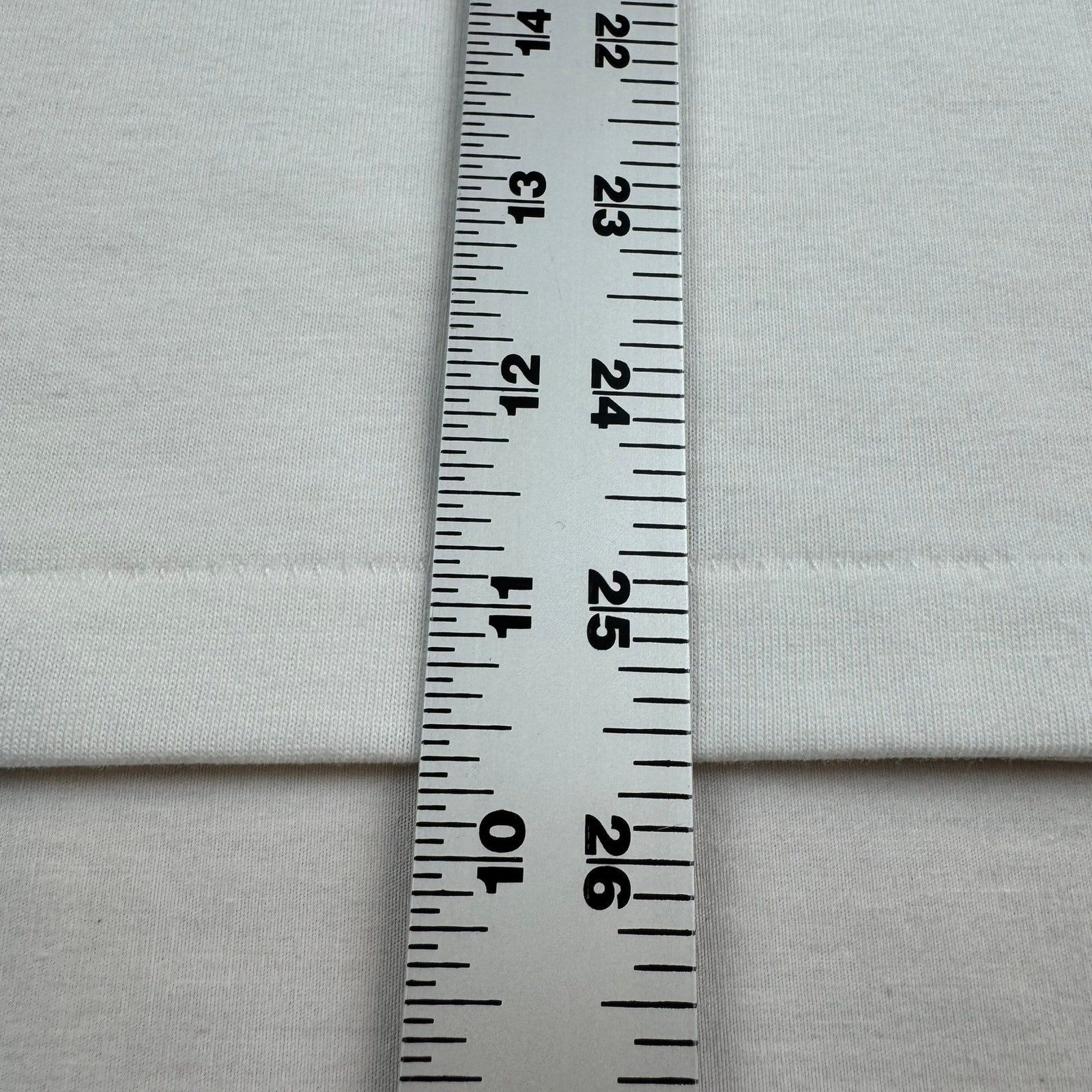 Vintage Crest Save the Children T-Shirt - Size Medium