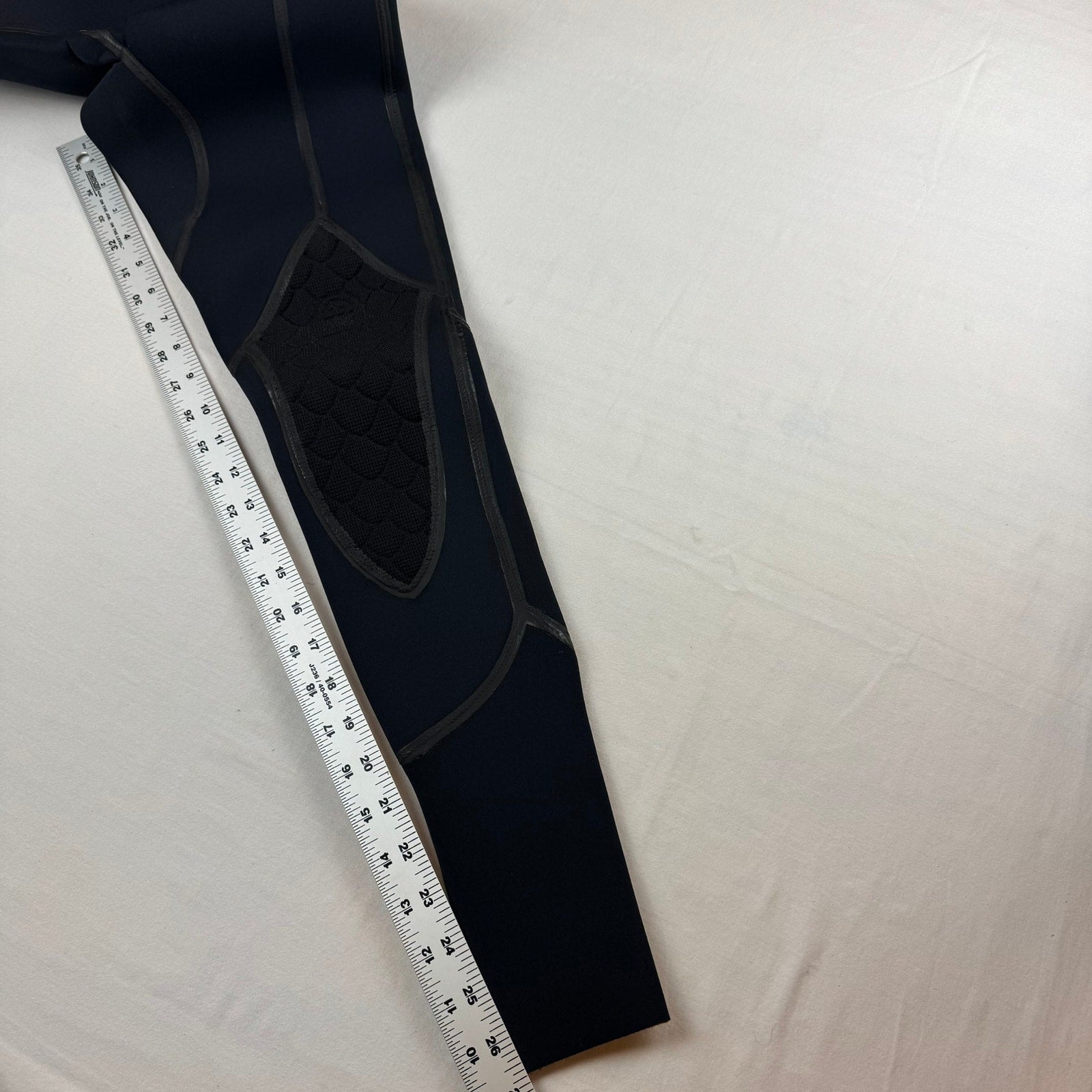 Henderson 3MM Aqualock Wetsuit - Men's XS - New with Tags