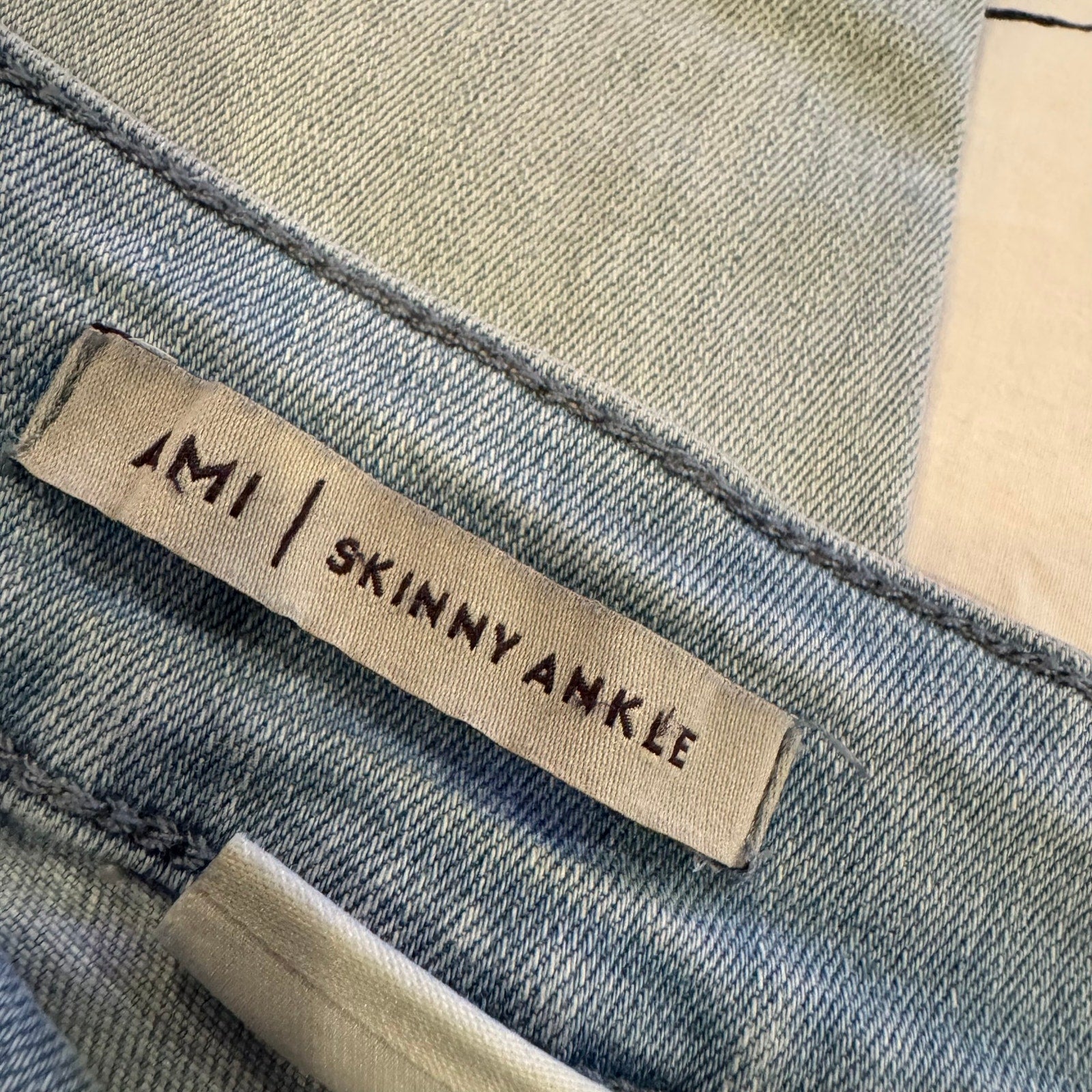 NYDJ AMI Skinny Ankle Jeans - Size 8 - Excellent Condition