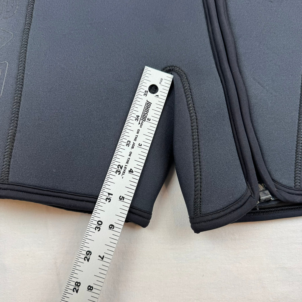 Bare 7MM Women's Shorty Wetsuit - Size Small (Hoodless)