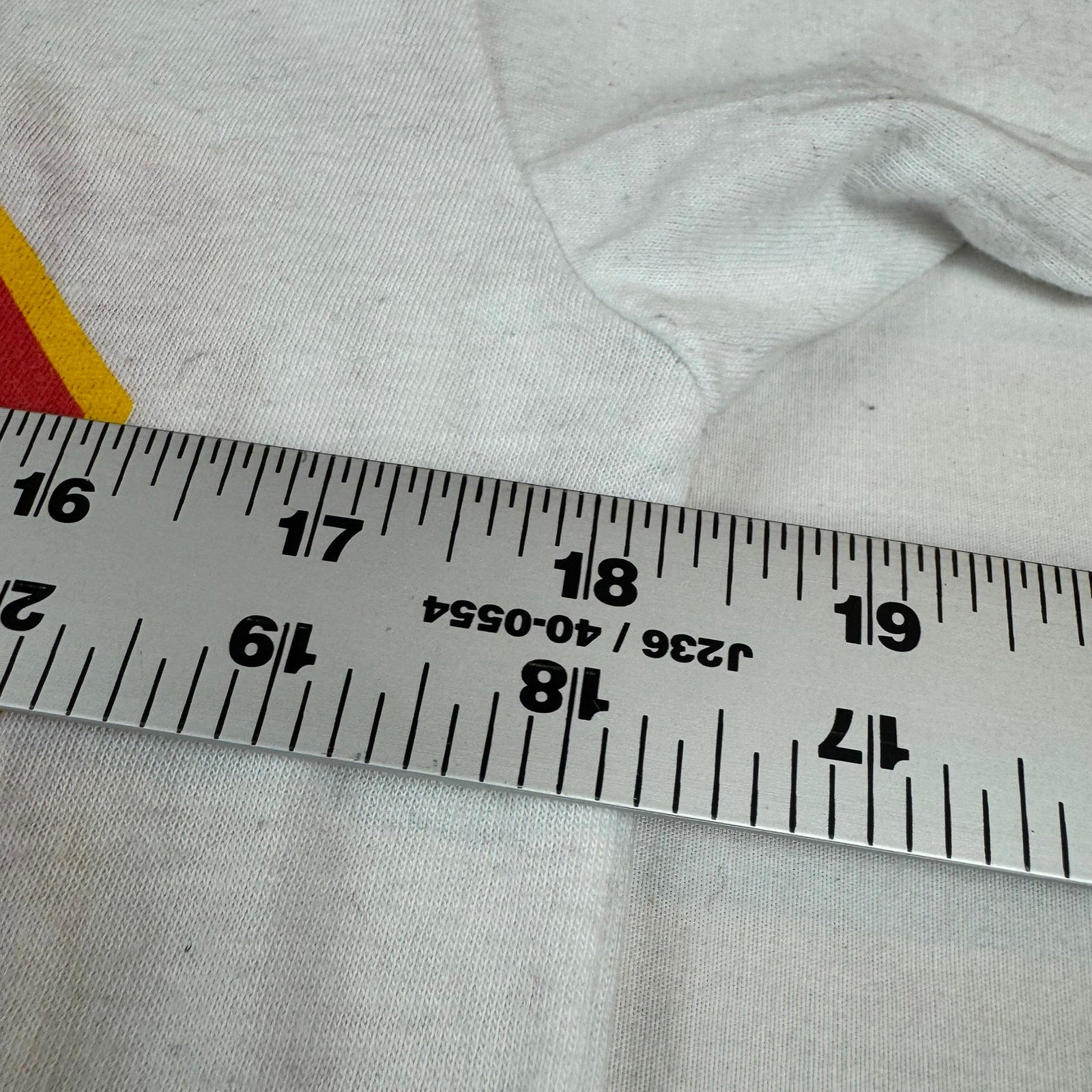 Atlanta Hawks Dominique Wilkins T Shirt - Size Large