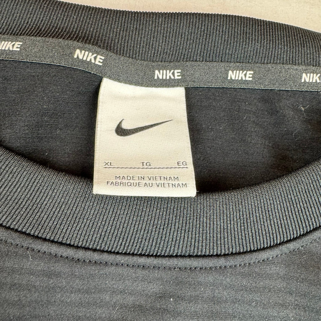 Nike Thermal Crewneck Sweatshirt - Women's XL - Great Condition