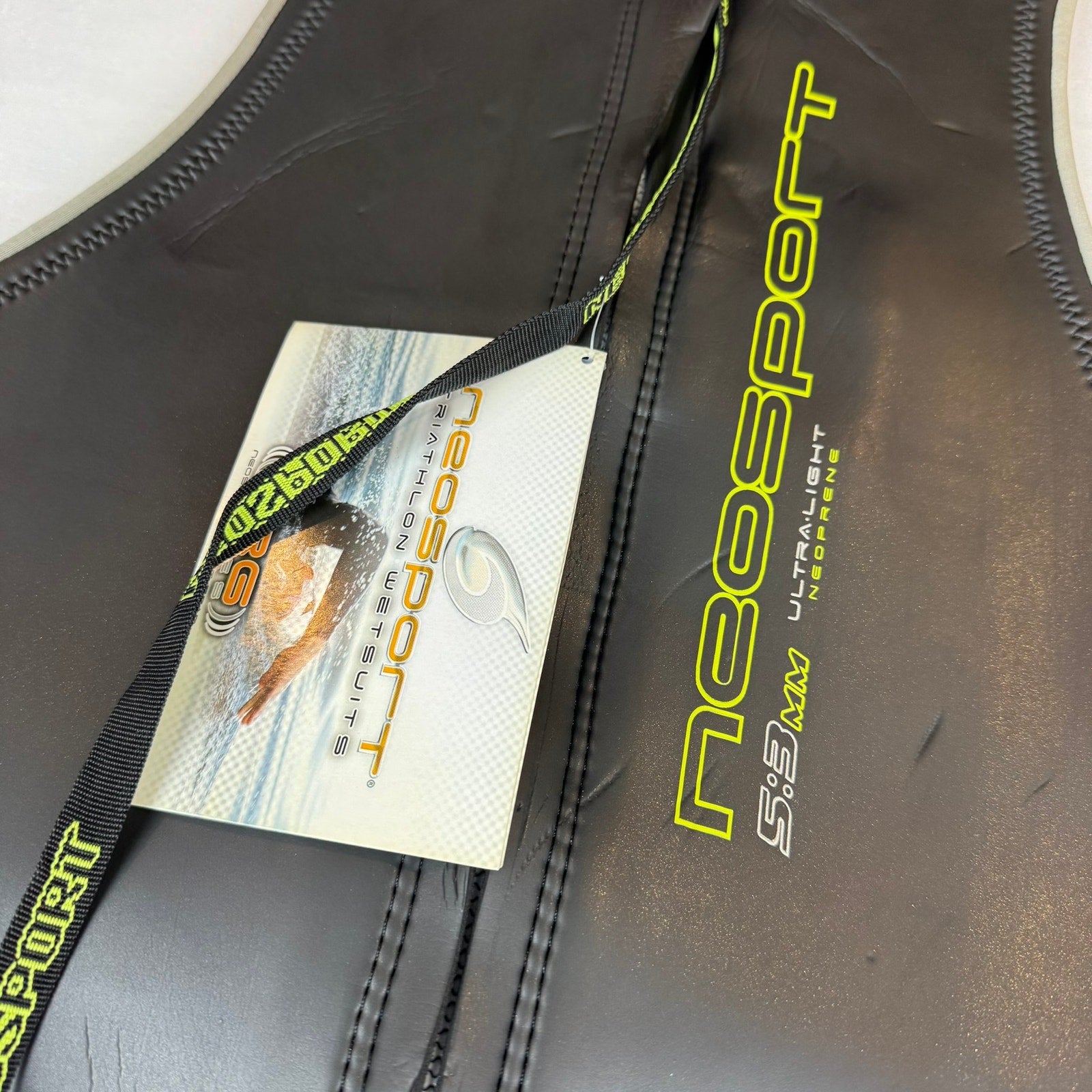 Neosport 5:3 MM Triathlon Short Wetsuit - Size Medium