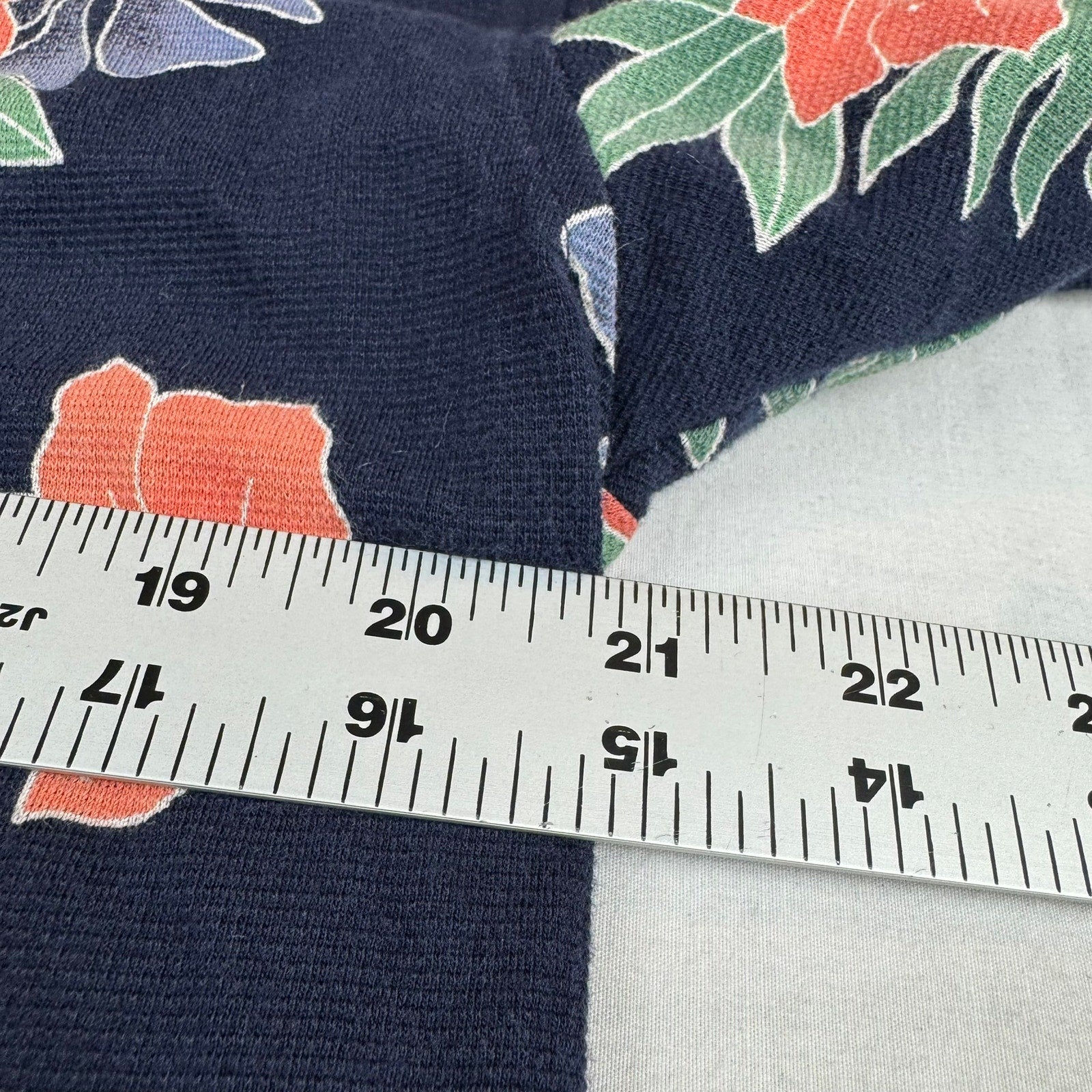 Tommy Hilfiger Golf Polo Shirt - Floral Design - Medium