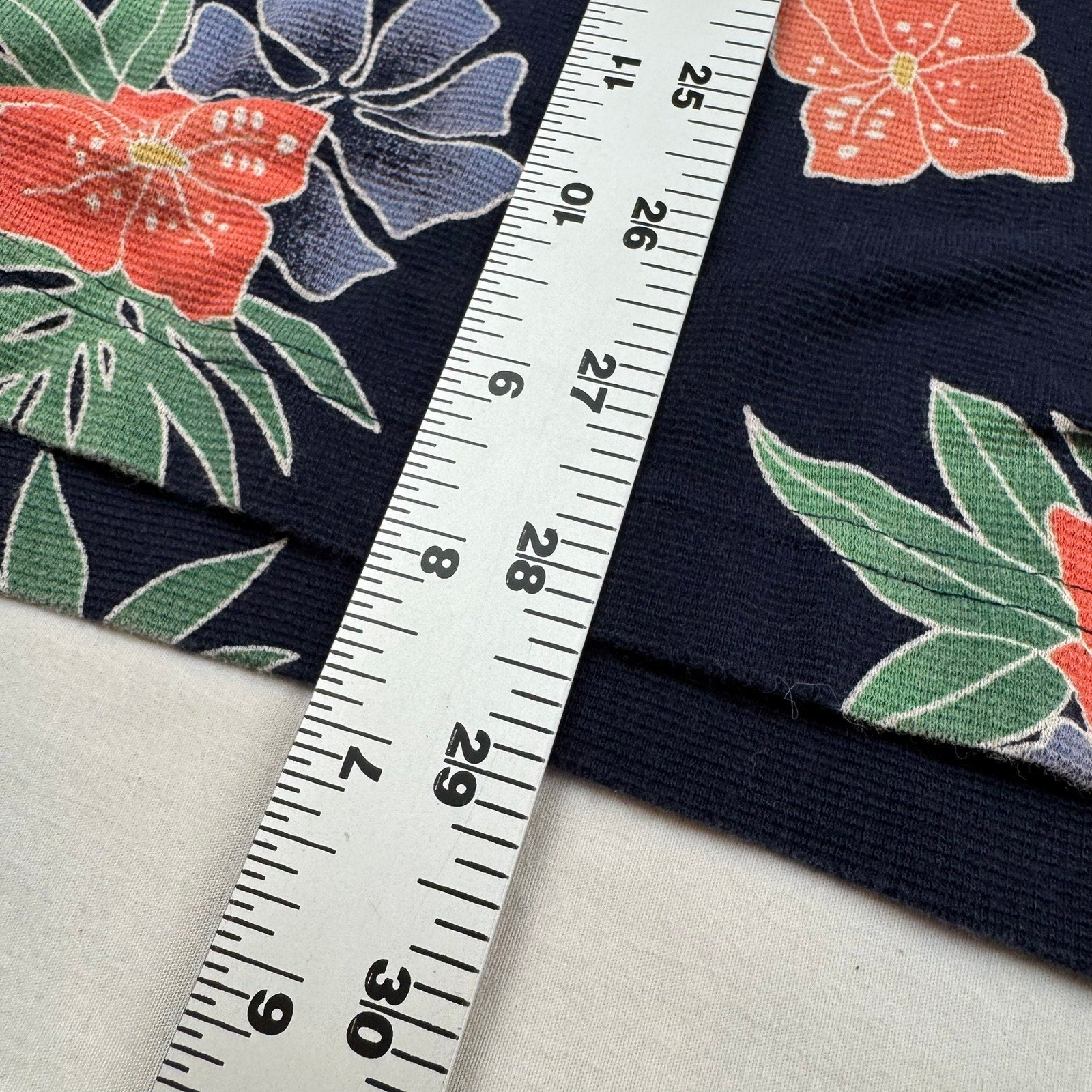 Tommy Hilfiger Golf Polo Shirt - Floral Design - Medium