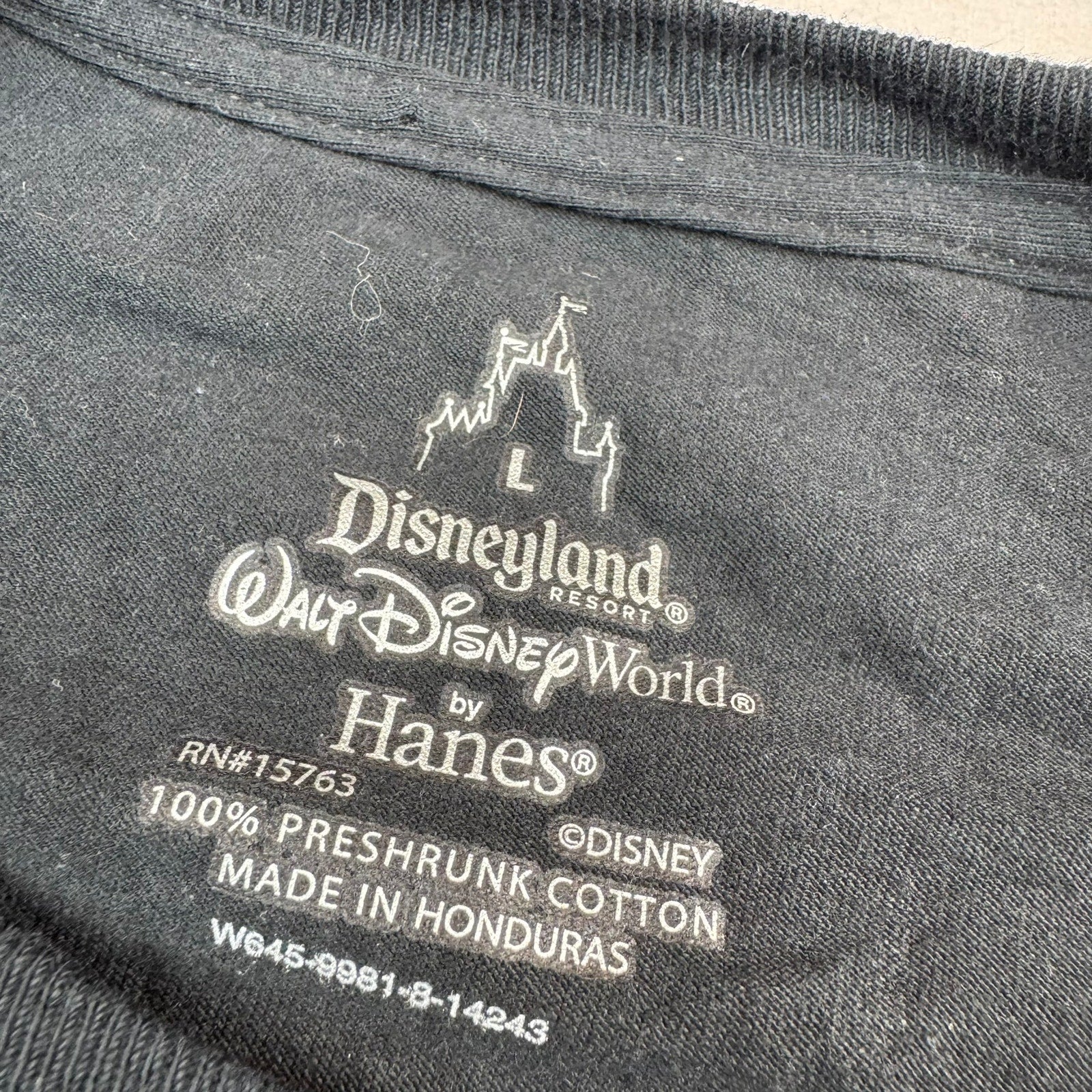 Vintage Nightmare Before Christmas T-Shirt - Size Large