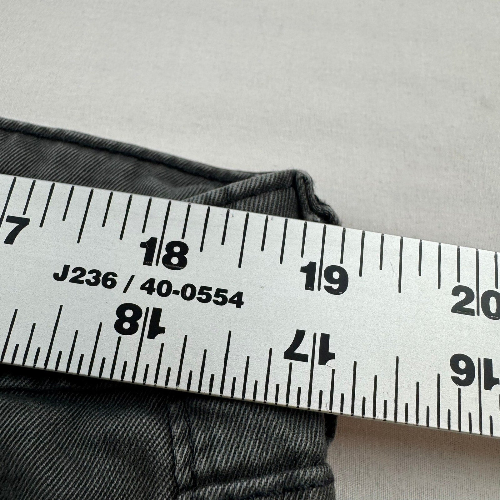 AG Adriano Goldschmied Matchbox Slim Straight Jeans 38x33