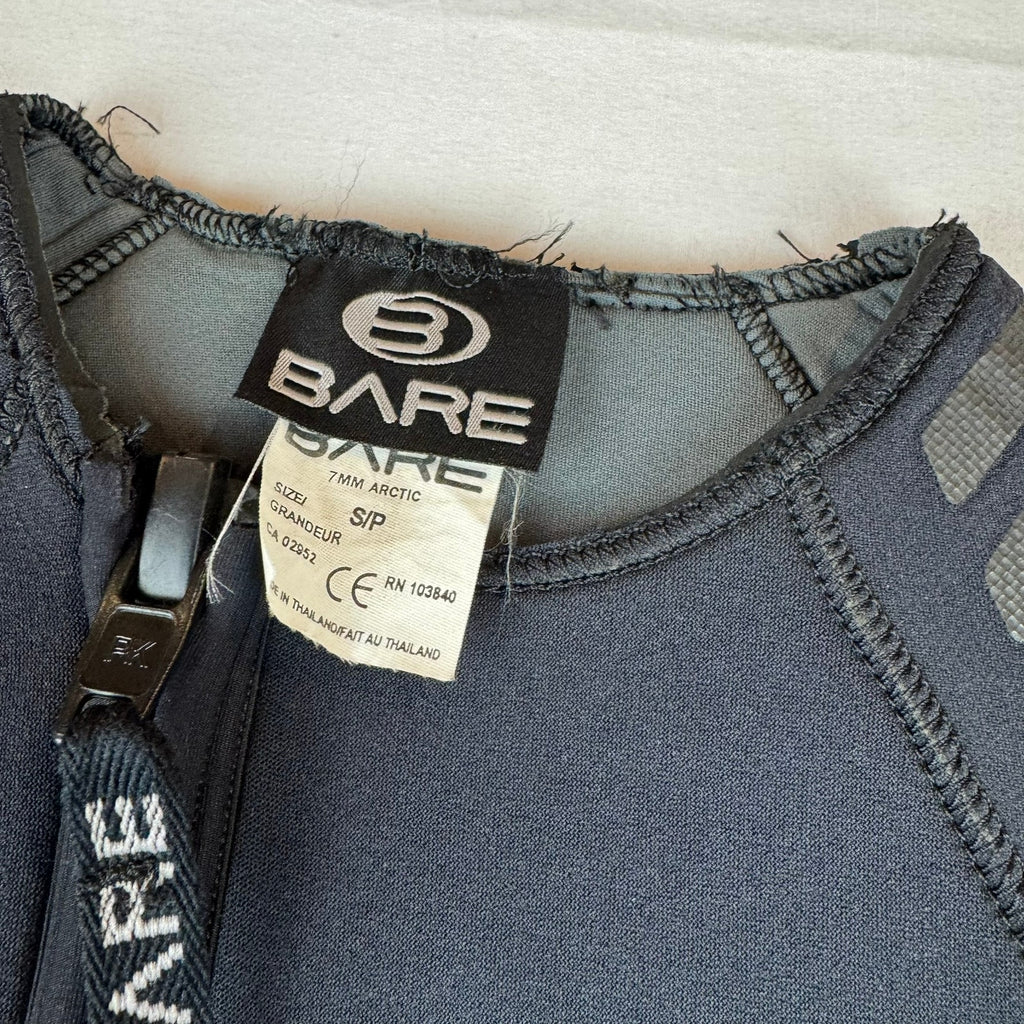 Bare 7MM Women's Shorty Wetsuit - Size Small (Hoodless)
