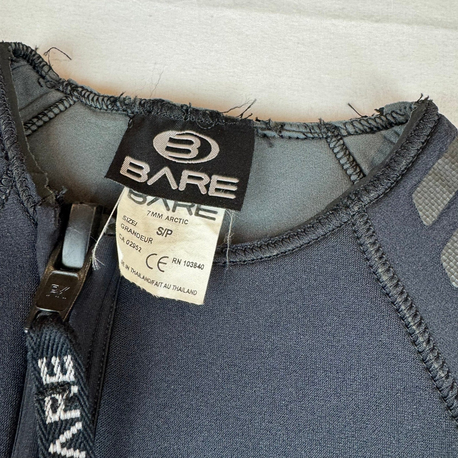 Bare 7MM Women's Shorty Wetsuit - Size Small (Hoodless)